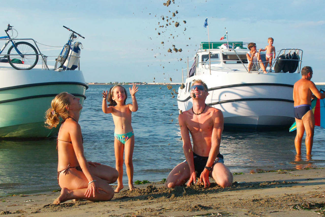 Idées de voyage en péniche Vacances en famille